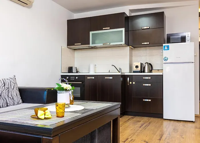 1bd Next To Medical By Flat Mаnager Lejlighed